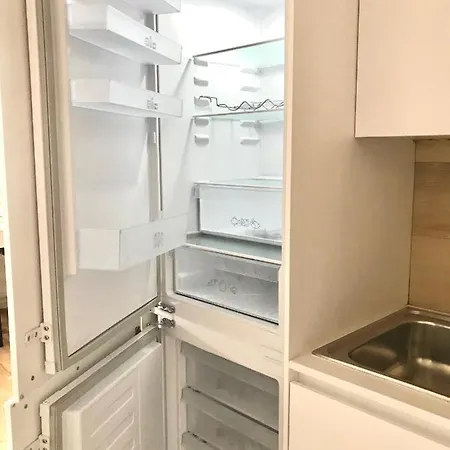 Pine - A 3m Da Ciclovia Guincho Apartament Віавіа