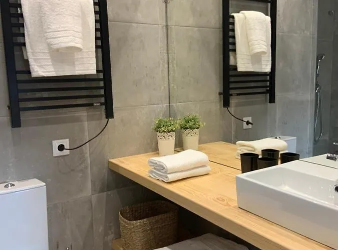 Pine - A 3m Da Ciclovia Guincho