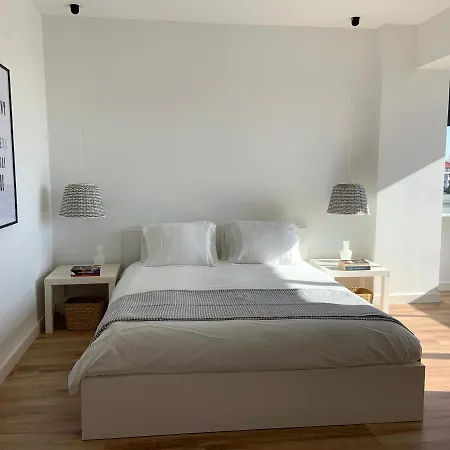 Апартаменты Pine - A 3m Da Ciclovia Guincho *