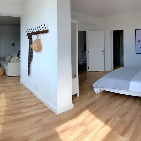 Pine - A 3m Da Ciclovia Guincho Кашкайш